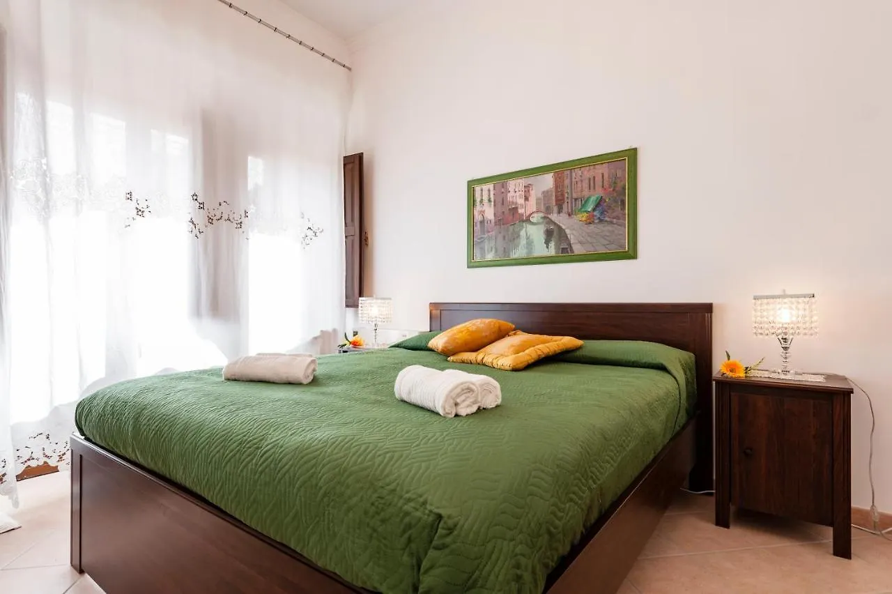 Melody Room Avola Bed & Breakfast