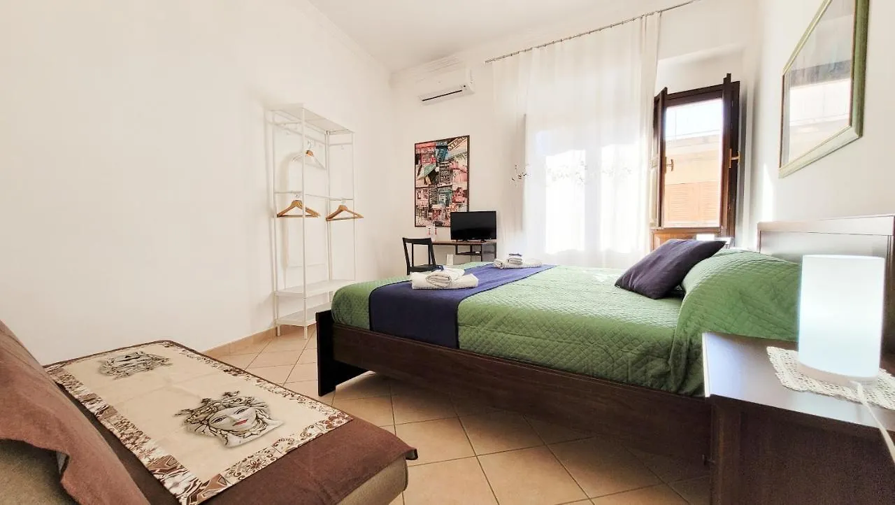 Bed & Breakfast Melody Room Avola