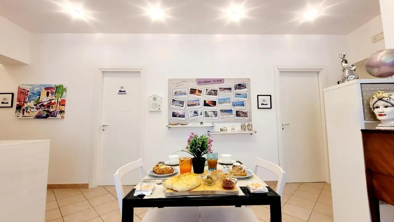 Bed & Breakfast Melody Room Avola Italien