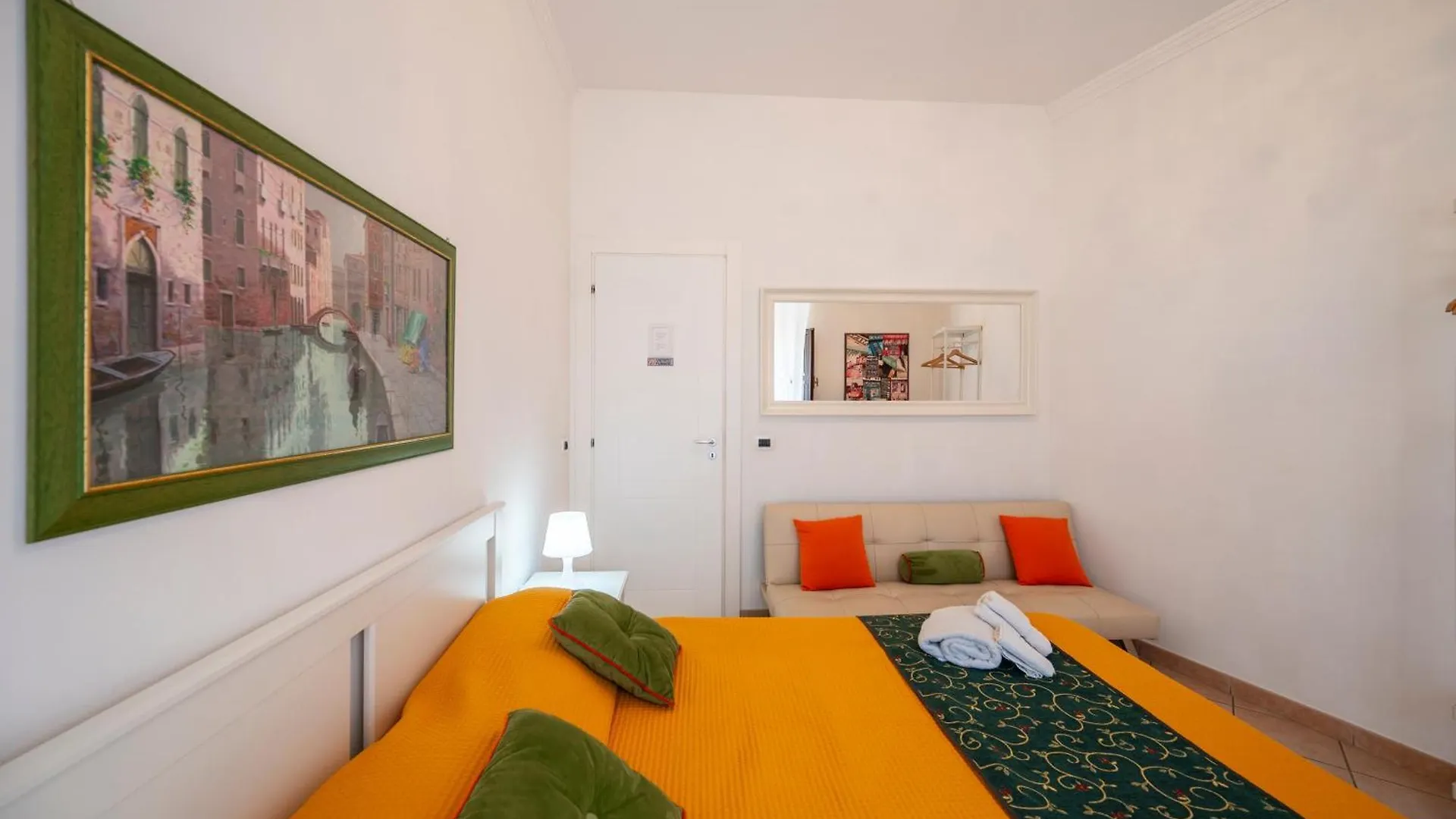 Melody Room Avola Bed & Breakfast